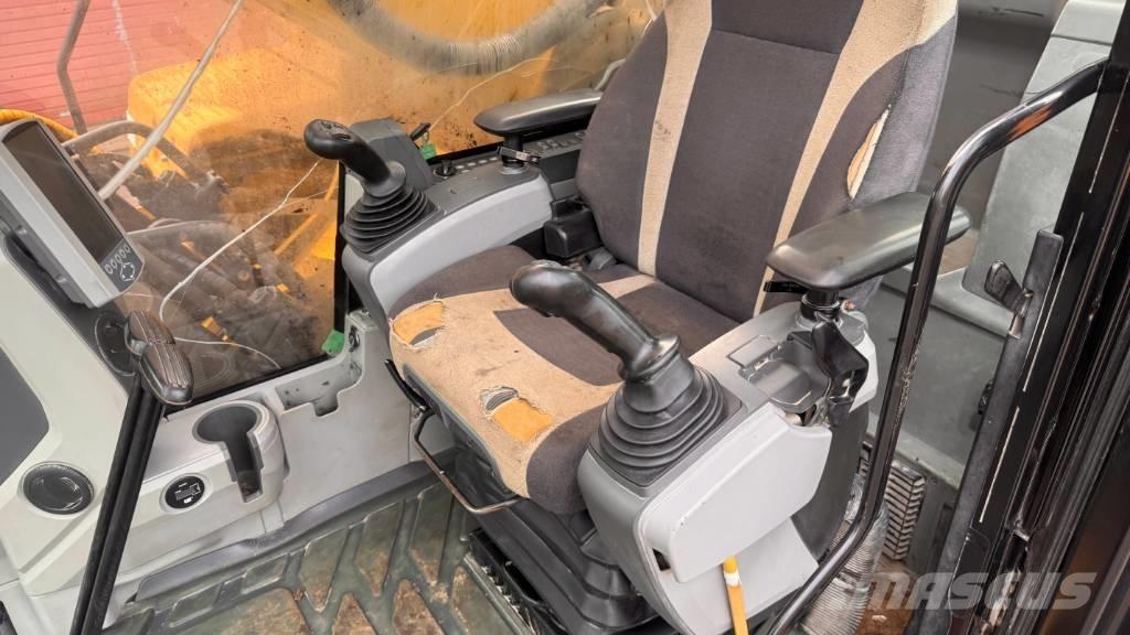 CAT 352 F 大型油圧ショベル12t以上（パワーショベル・ユンボ）