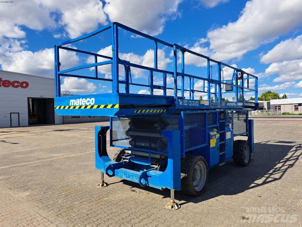Genie GS 4390 RT シザースリフト