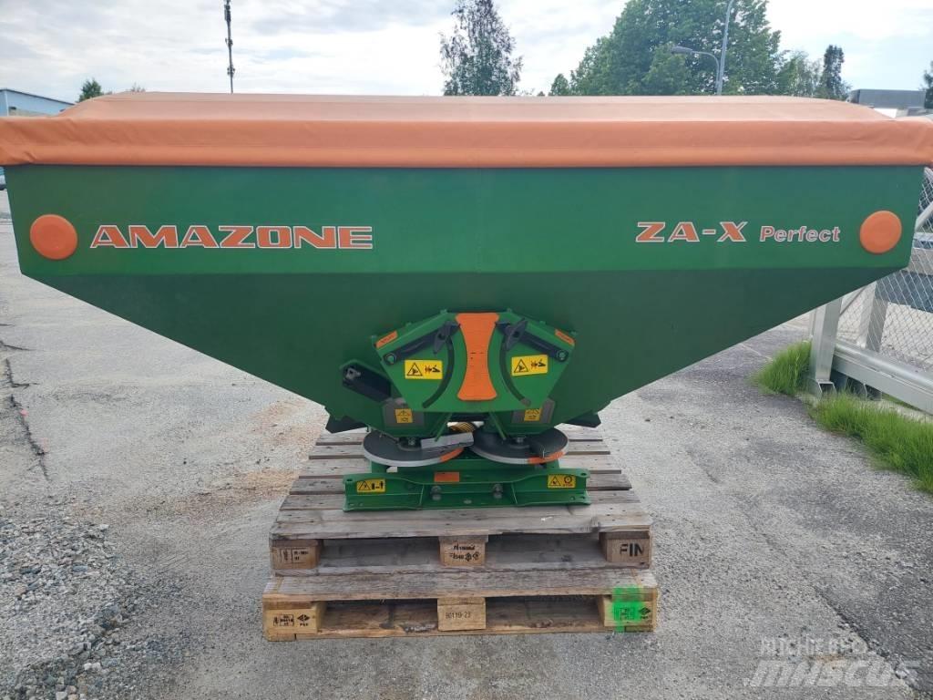 Amazone ZA-X 1402 ミネラル散布機