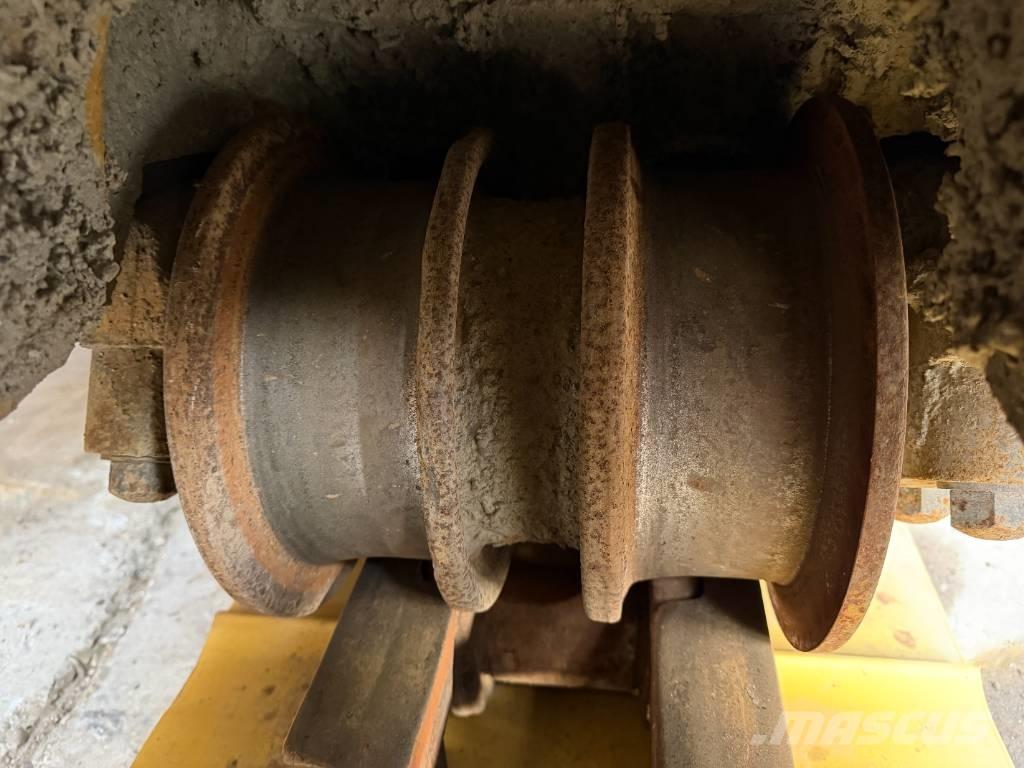 CAT D8R SERIES II ブルドーザー