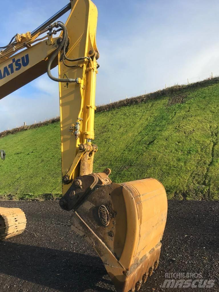 Komatsu PC210-11 大型油圧ショベル12t以上（パワーショベル・ユンボ）