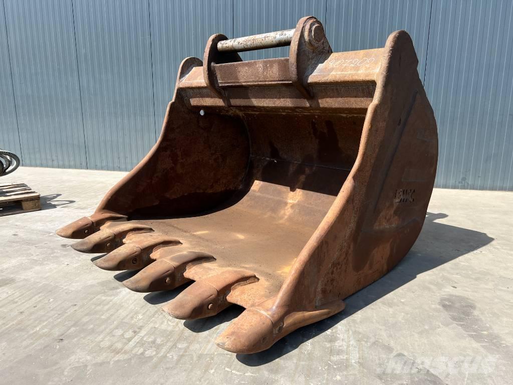 OilQuick OQ90 バケット