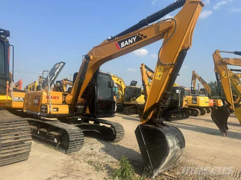 Sany SY 135 C 大型油圧ショベル12t以上（パワーショベル・ユンボ）
