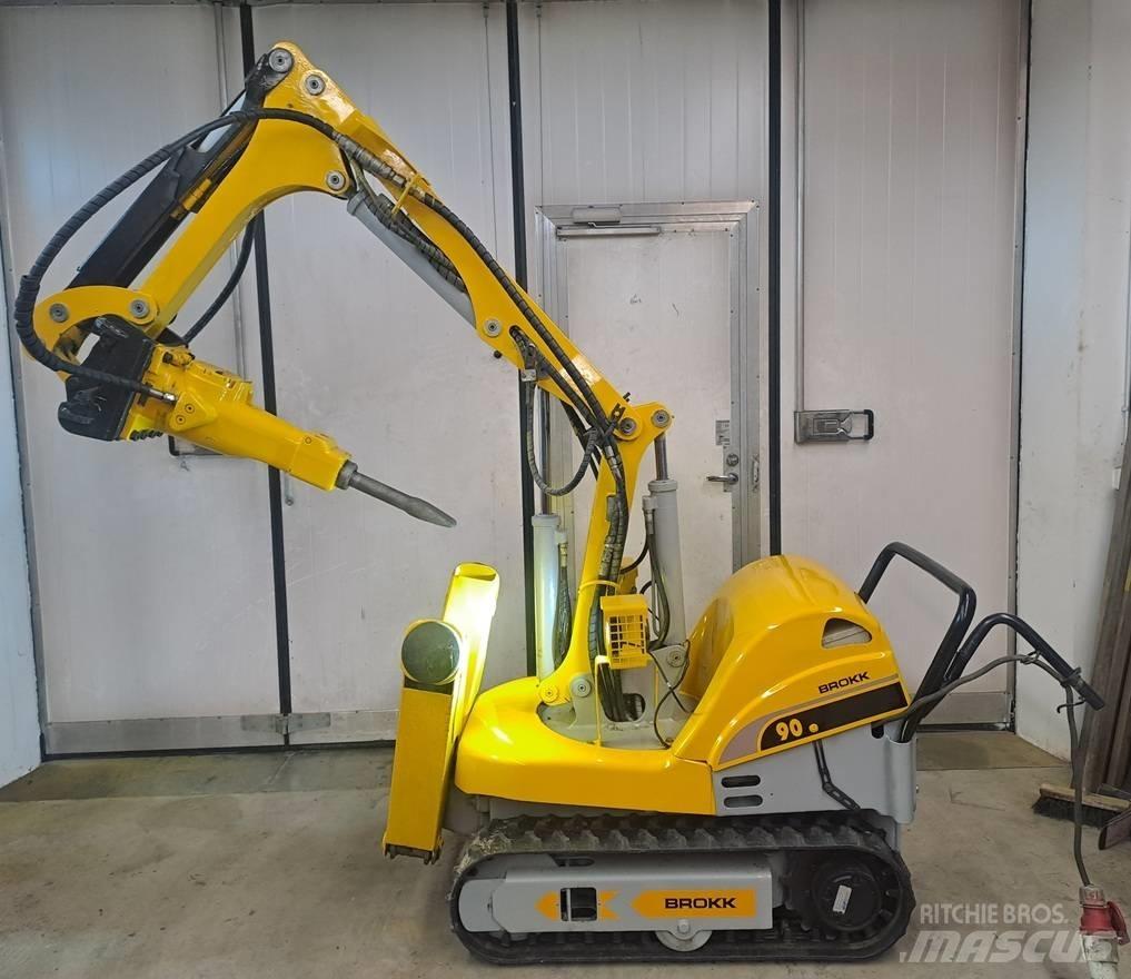 Brokk 90 建設機械 -　その他