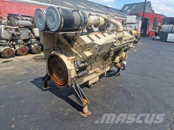 Cummins KTA-50G3 エンジン