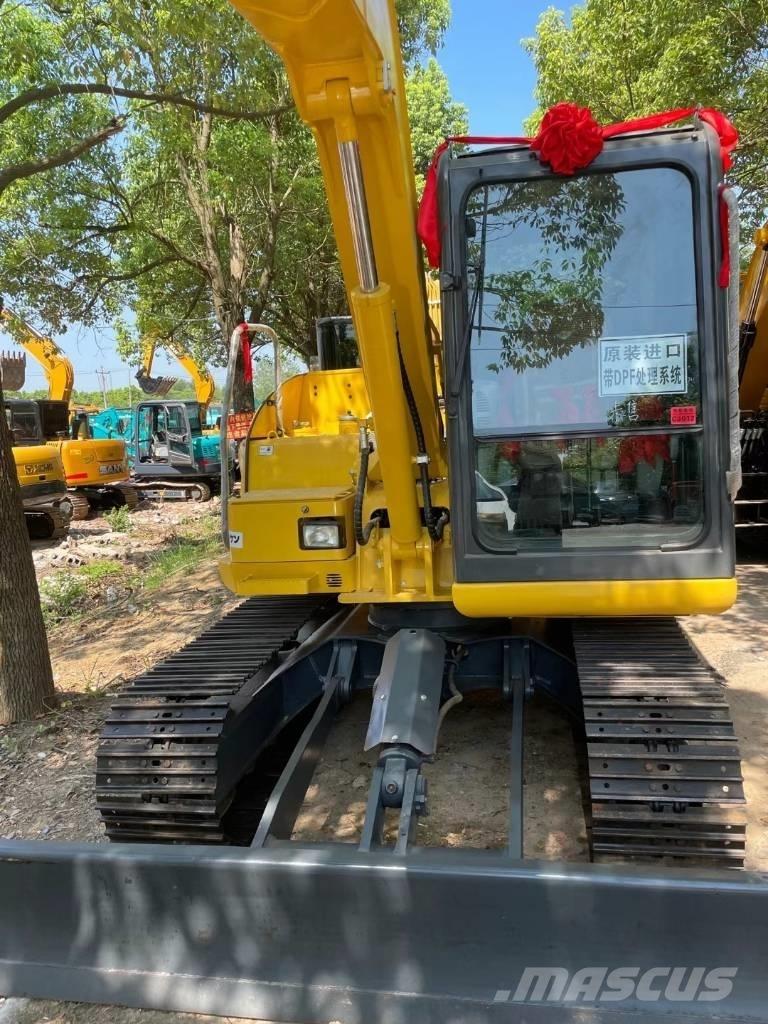 Komatsu PC70-8 中型油圧ショベル 7ｔ-12ｔ（ユンボ・パワーショベル・バックホー）