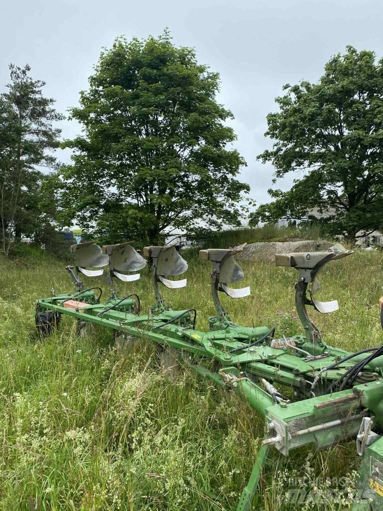 Amazone Cayros XS V リバーシブルプラウ