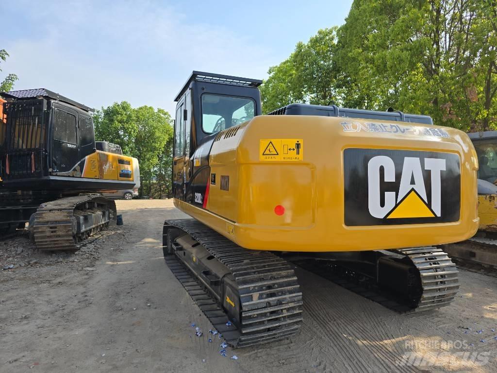 CAT 320D2 大型油圧ショベル12t以上（パワーショベル・ユンボ）