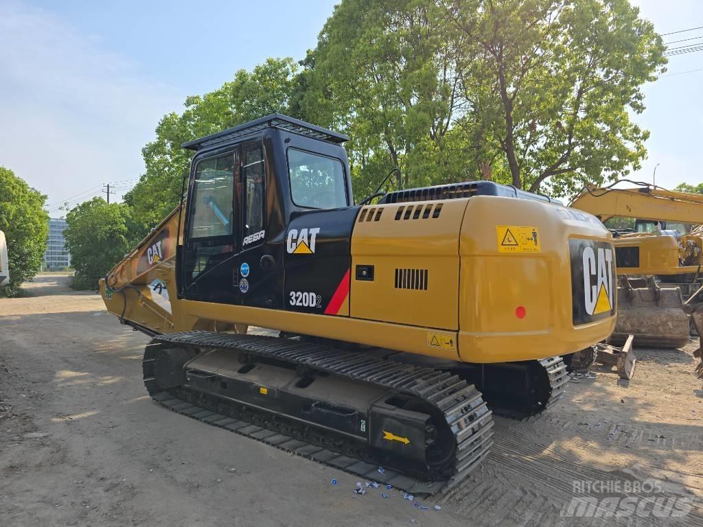 CAT 320D2 大型油圧ショベル12t以上（パワーショベル・ユンボ）