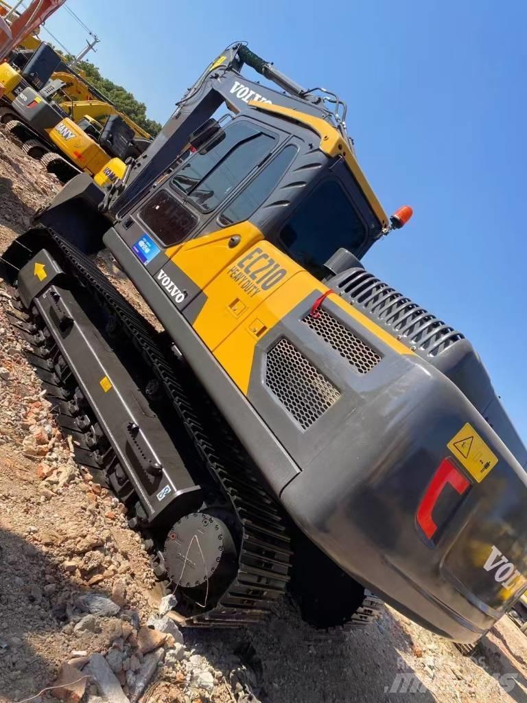 Volvo EC 210 D 大型油圧ショベル12t以上（パワーショベル・ユンボ）