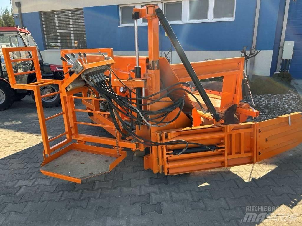 Strassmayr BF 290 アスファルトフィニッシャ