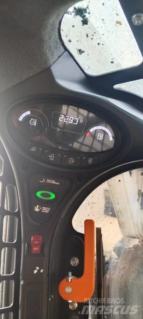 Bobcat S 510 スキッドステアローダー