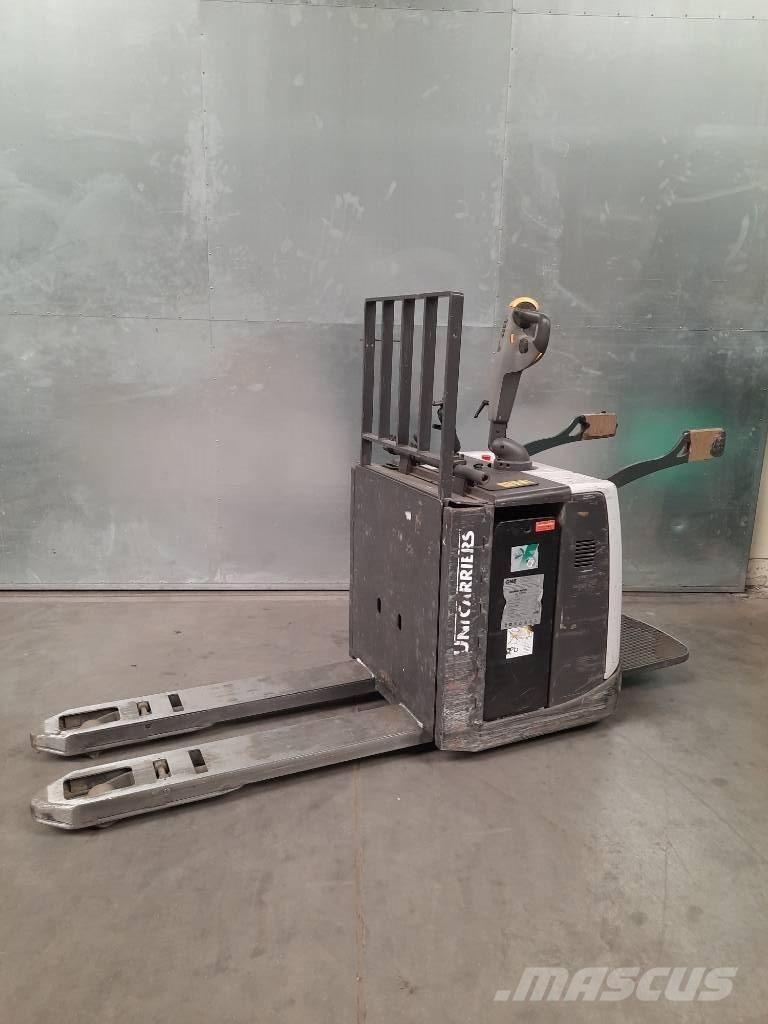 UniCarriers PMR 200 ローリフトとプラットフォーム