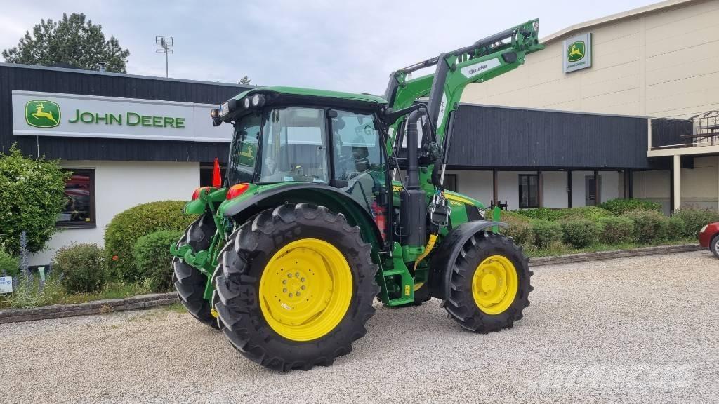 John Deere 5100M トラクター