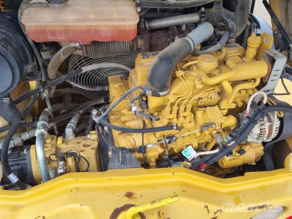 CAT 908 H 2 ホイールローダー・タイヤショベル