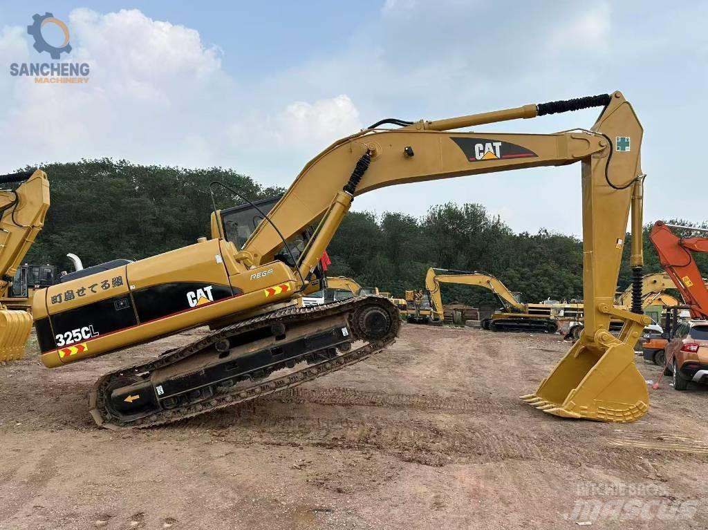 CAT 325 CL 大型油圧ショベル12t以上（パワーショベル・ユンボ）