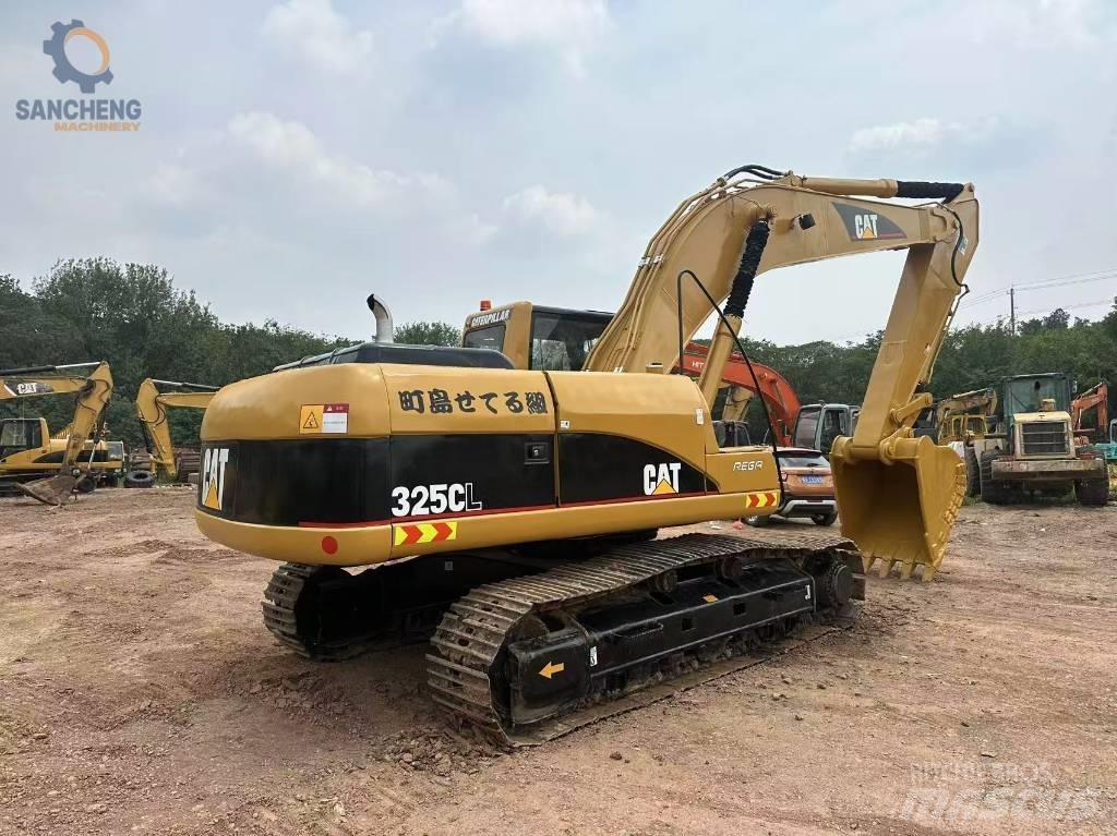 CAT 325 CL 大型油圧ショベル12t以上（パワーショベル・ユンボ）