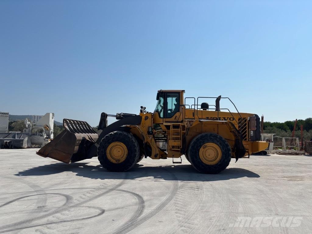 Volvo L 350 F ホイールローダー・タイヤショベル