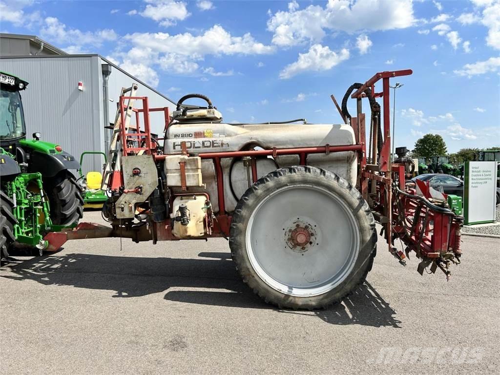 Holder IN280 牽引型スプレイヤー