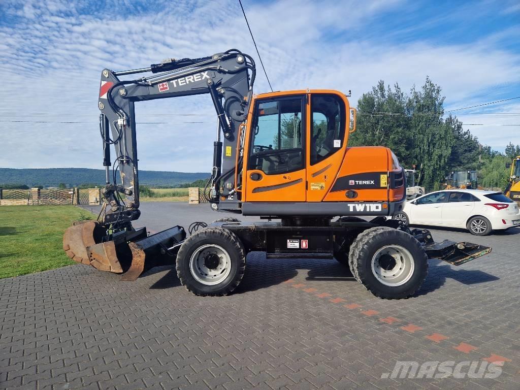 Terex TW 110 ホイール式油圧ショベル（パワーショベル・ユンボ・バックホー）