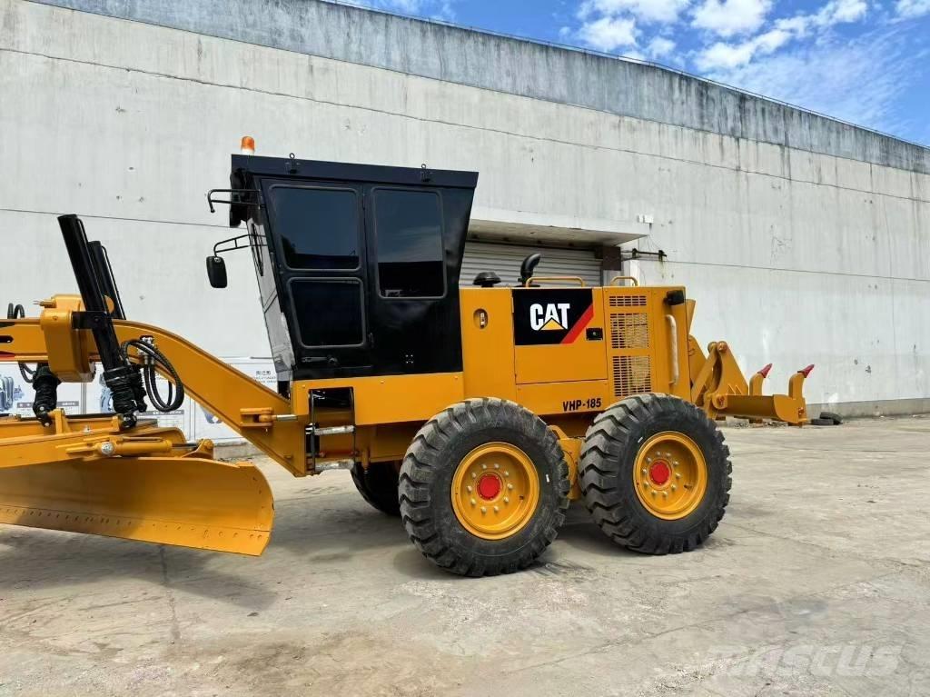 CAT 140 H モーターグレーダー