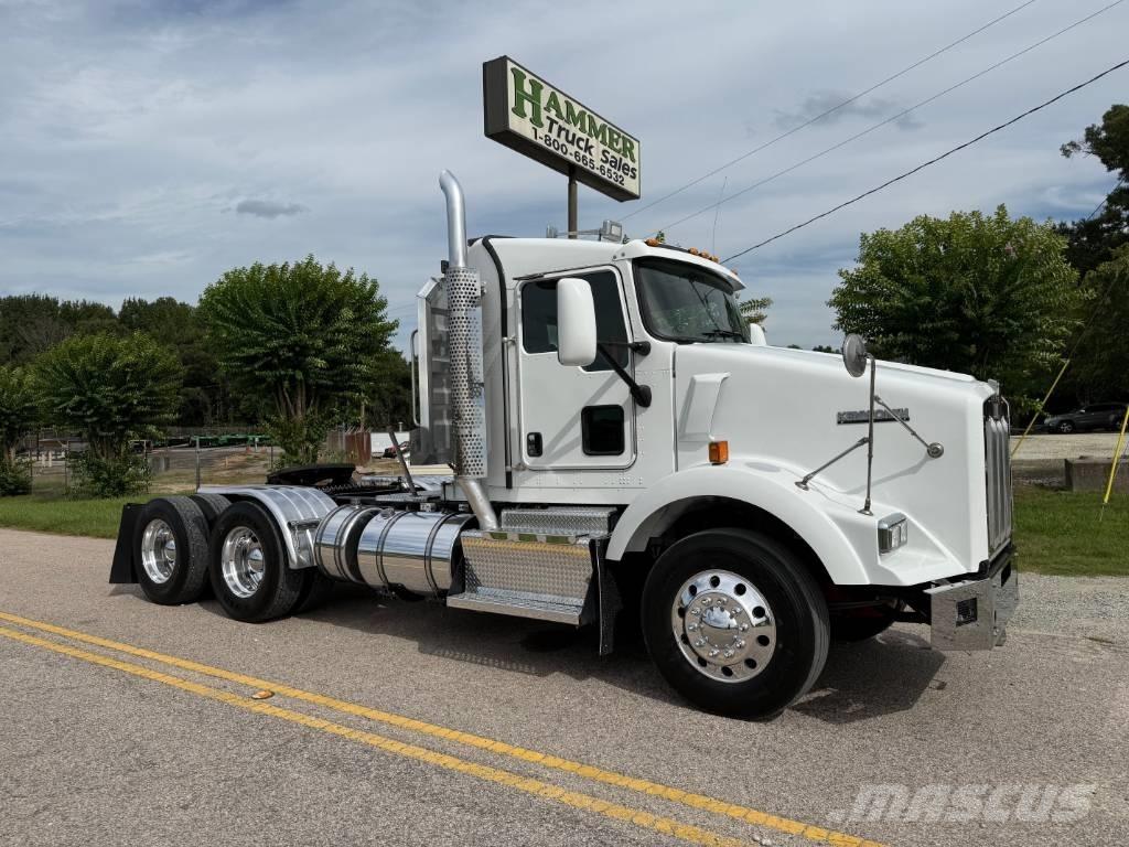 Kenworth T 800 中古トラクターヘッド | トレーラーヘッド