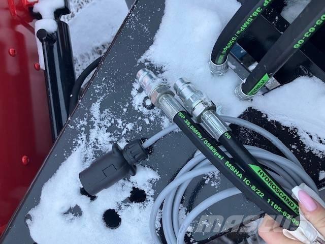 Tokvam VT 240 city スノーブレードとプラウ