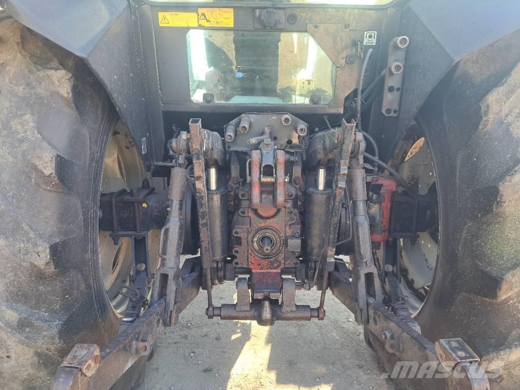 Valmet 8750-4 トラクター