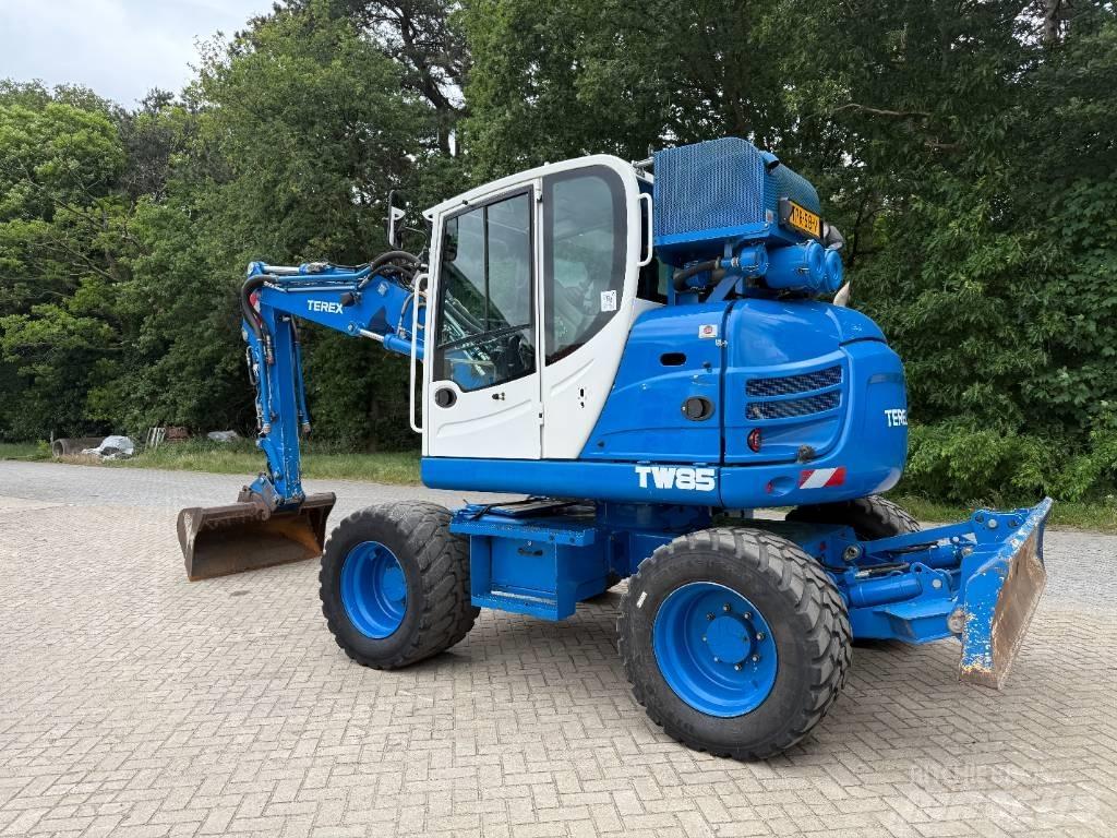 Terex TW 85 ホイール式油圧ショベル（パワーショベル・ユンボ・バックホー）