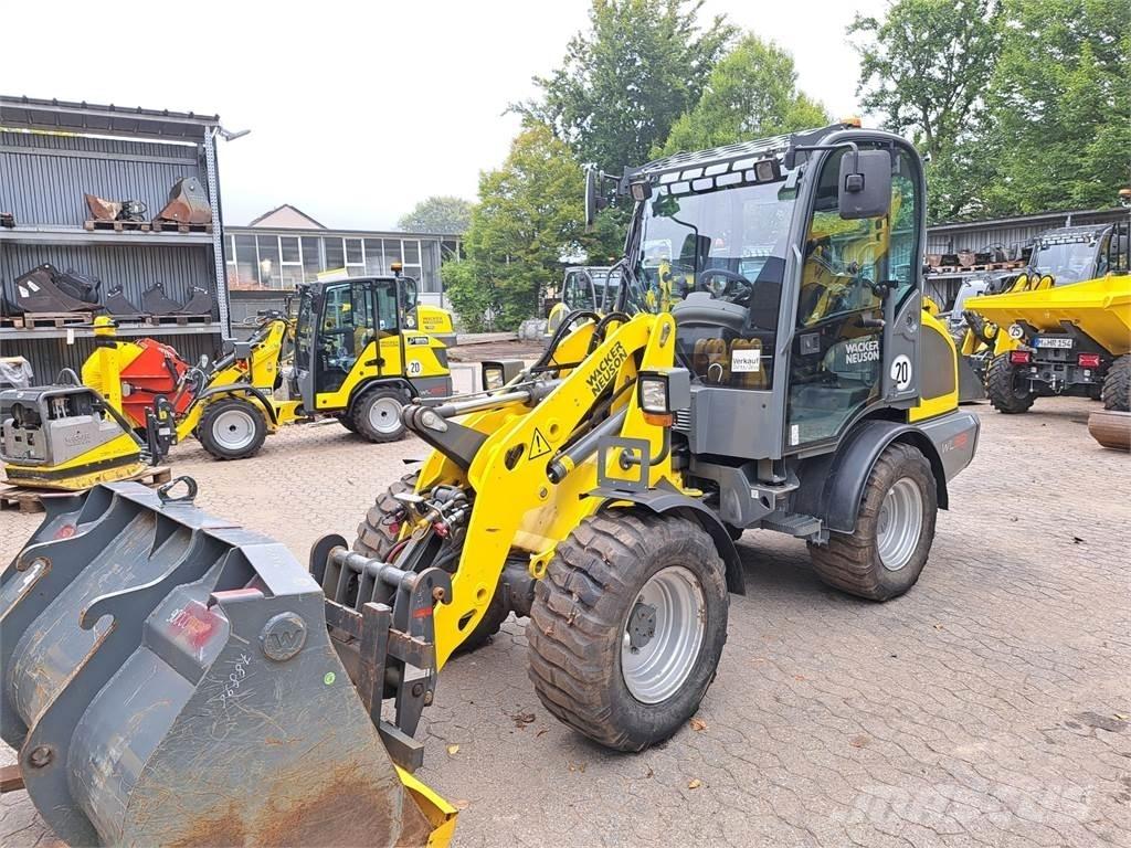 Wacker Neuson WL38 ホイールローダー・タイヤショベル