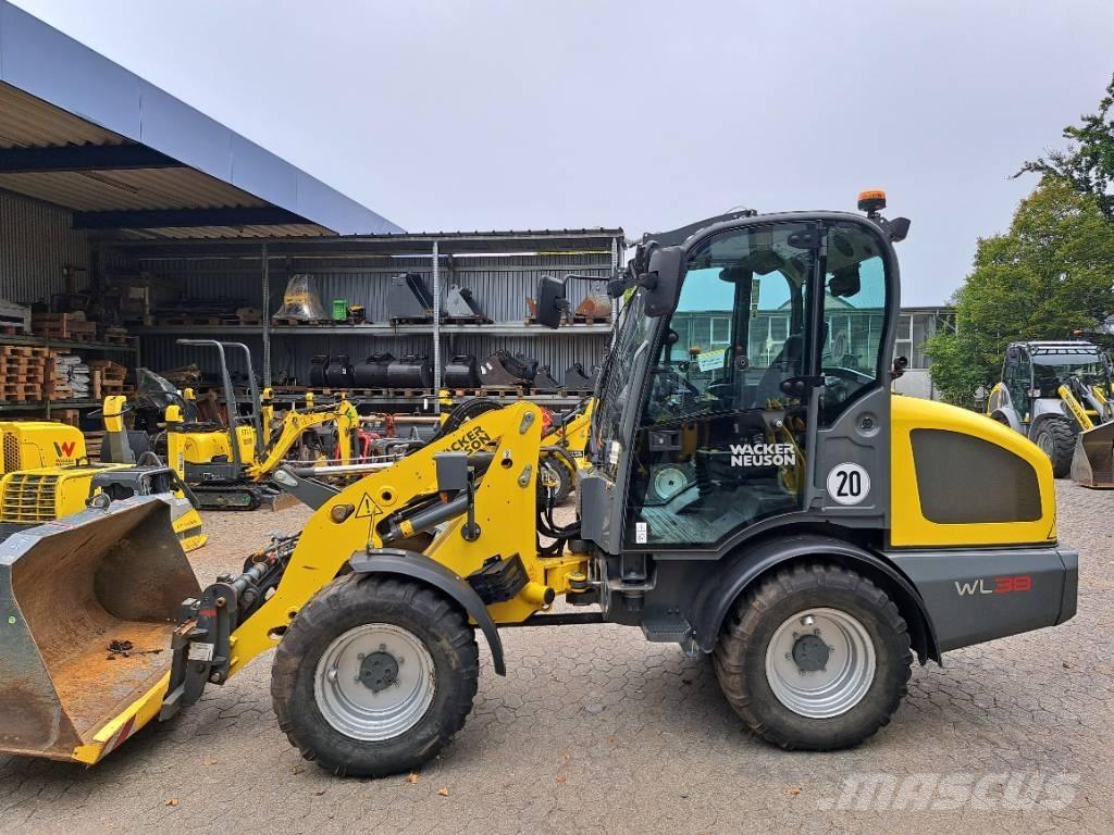 Wacker Neuson WL38 ホイールローダー・タイヤショベル