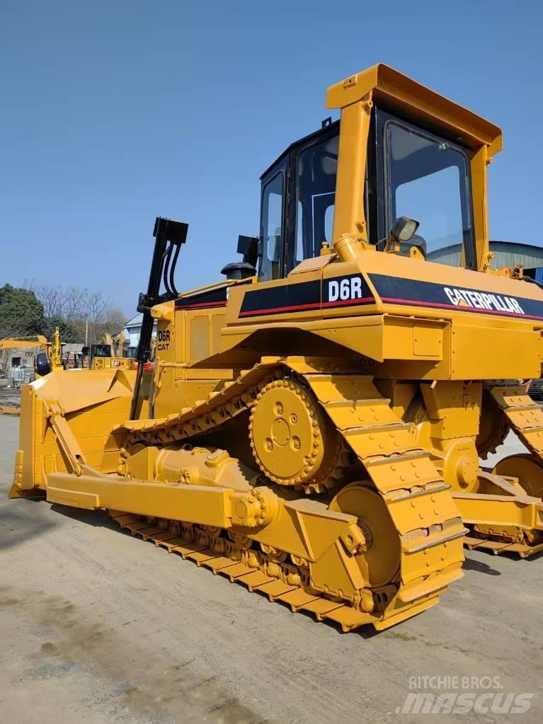 CAT D 6 R モーターグレーダー