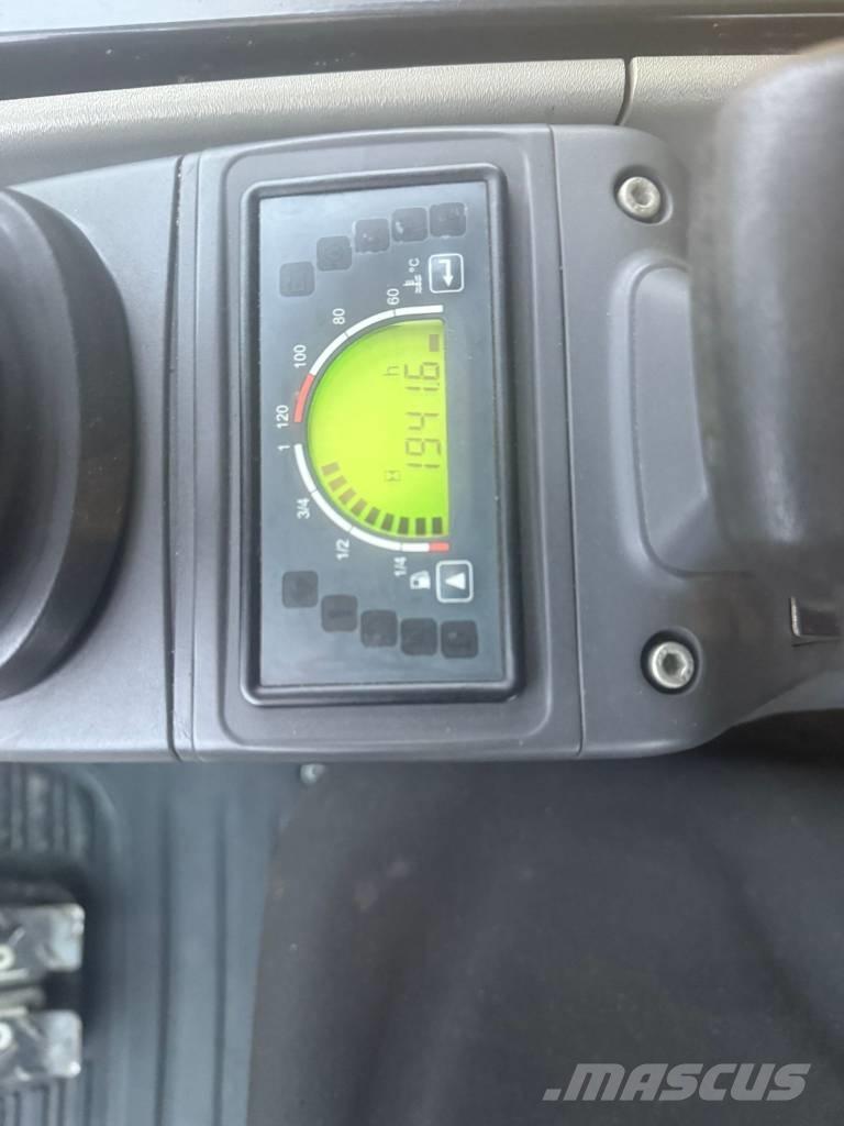 CAT 302.7 D CR ミニ油圧ショベル 7t以下（ミニユンボ・ミニディガー）