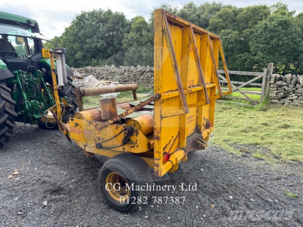 McHale W2020 ベールトレーラー
