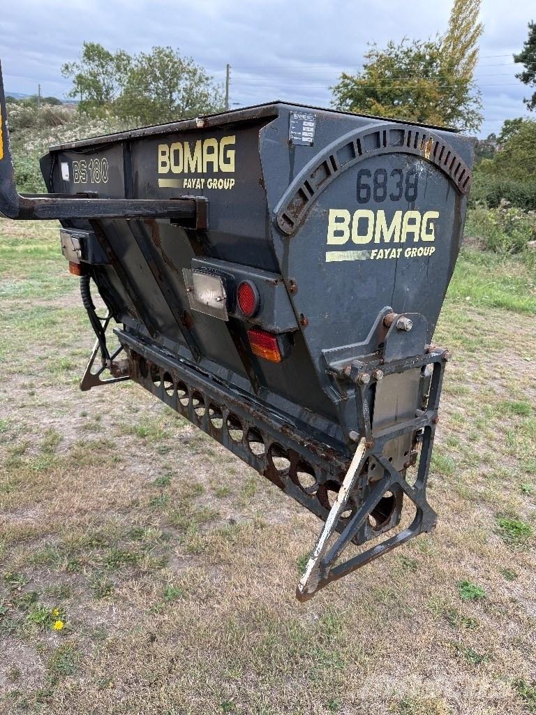 Bomag BS 180 タンデムローラ
