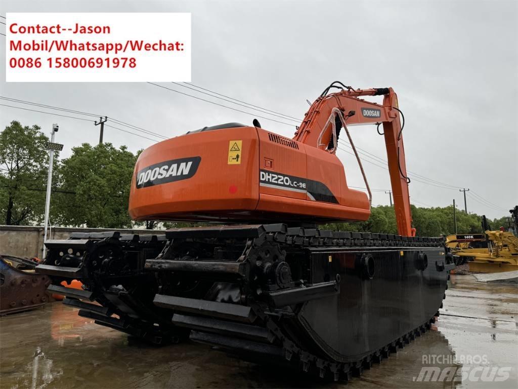 Doosan DH 220 LC-9 E 水陸両用油圧ショベル、ユンボ