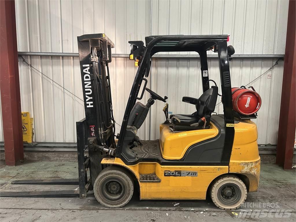 Hyundai 20L-7M LPGフォークリフト