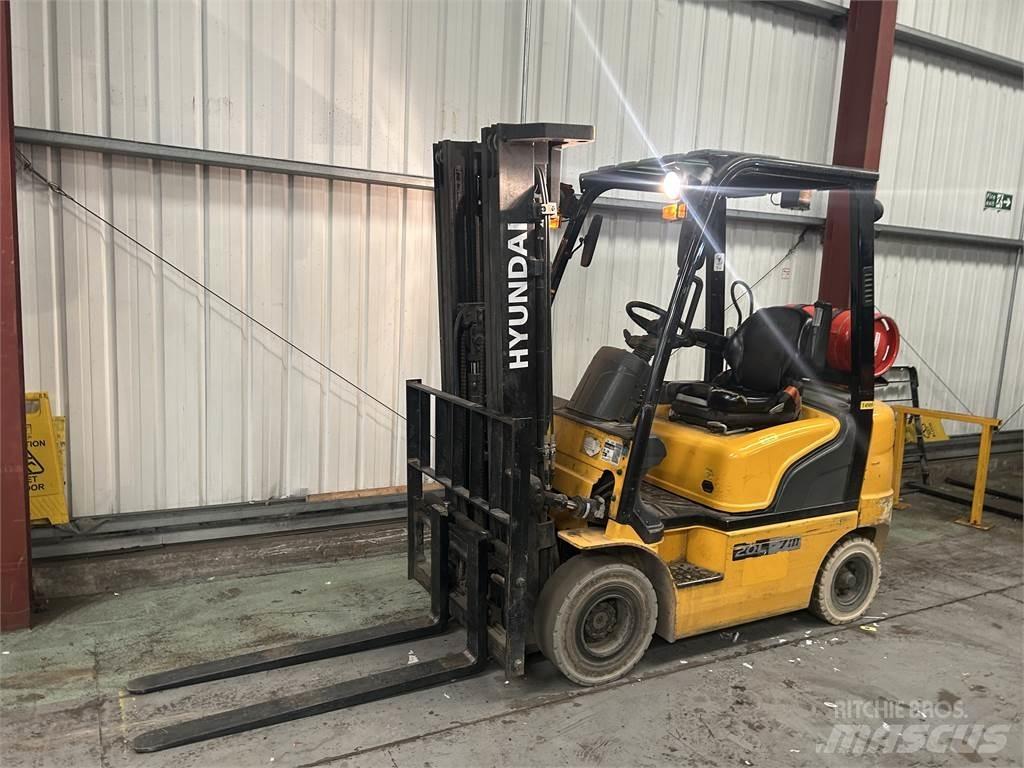Hyundai 20L-7M LPGフォークリフト