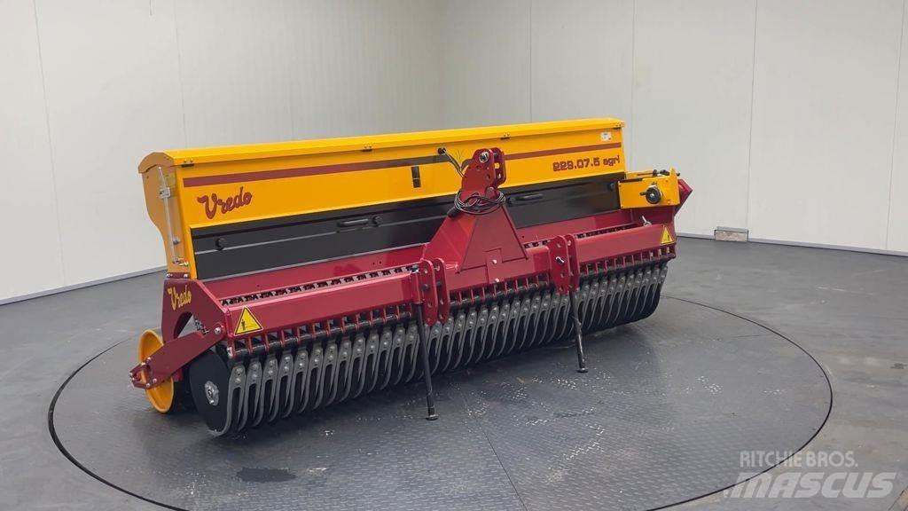 Vredo DZ 229.07.5 その他種蒔き機械とアクセサリー・アタッチメント
