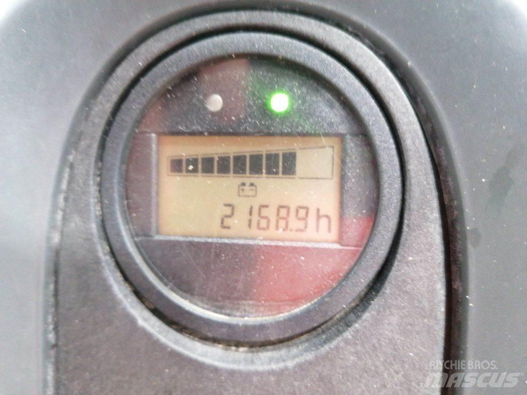 Linde D08 低型オーダーピッカー