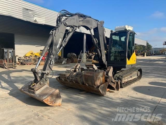 Mecalac 10 M CR 大型油圧ショベル12t以上（パワーショベル・ユンボ）