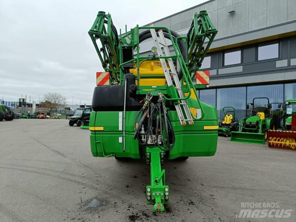 John Deere R 962 i 牽引型スプレイヤー