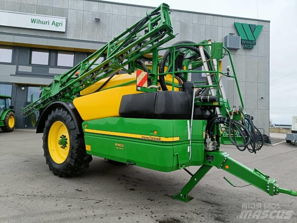 John Deere R 962 i 牽引型スプレイヤー