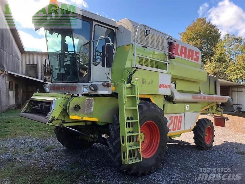 CLAAS mega 208 コンバイン