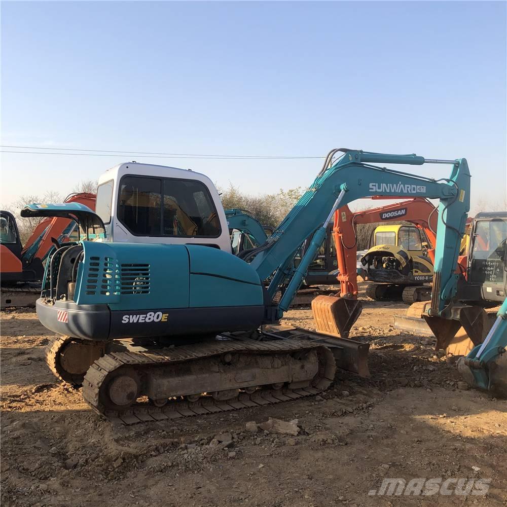 Sunward SWE80E 中型油圧ショベル 7ｔ-12ｔ（ユンボ・パワーショベル・バックホー）