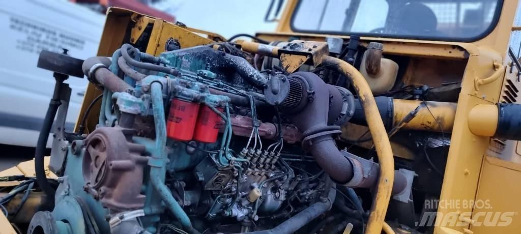 Volvo A 25 C 6x6 アーティキュレート式ダンプトラック