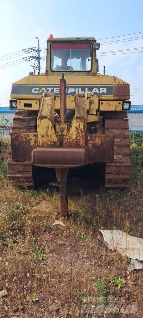 CAT D 9 N ブルドーザー