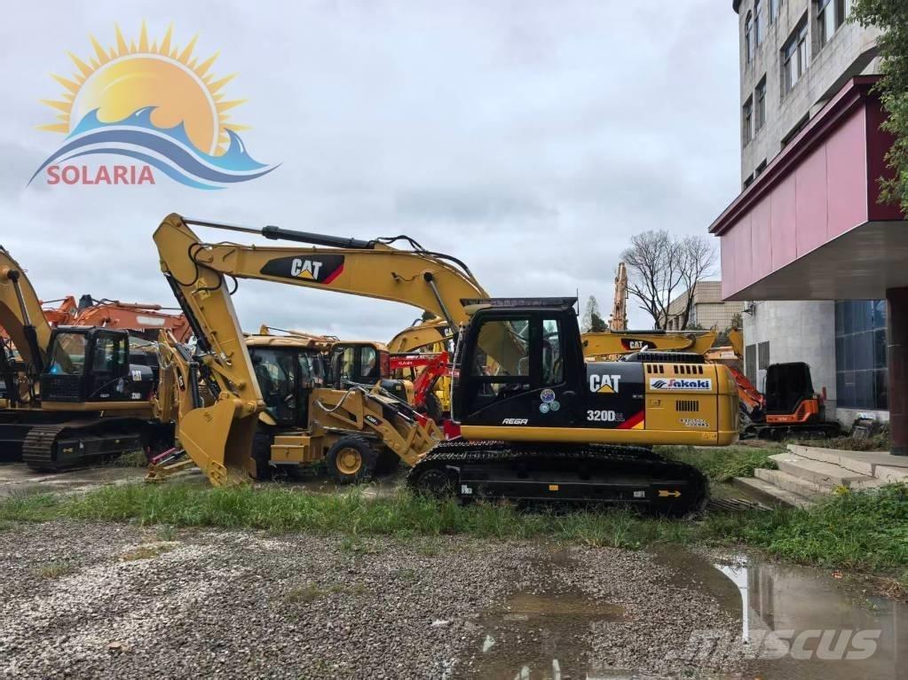 CAT 320D2L 大型油圧ショベル12t以上（パワーショベル・ユンボ）