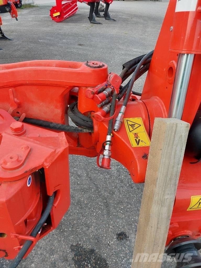 Kuhn Vari-Master 123 リバーシブルプラウ