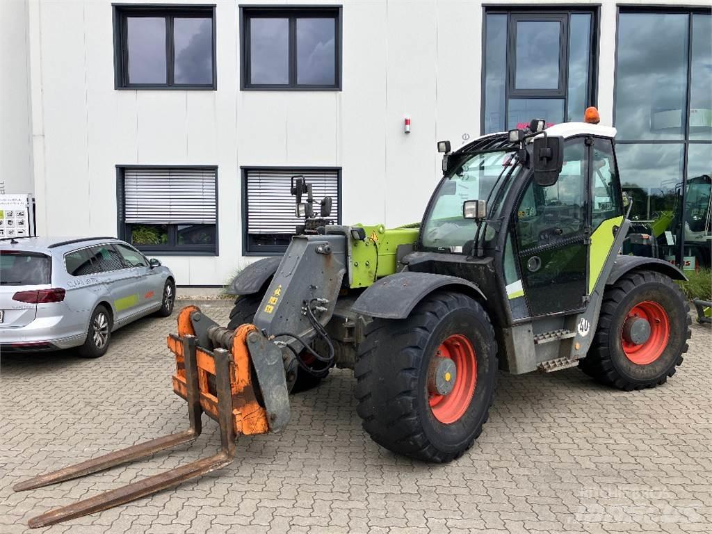 Liebherr T56-7S テレスコーピックハンドラー